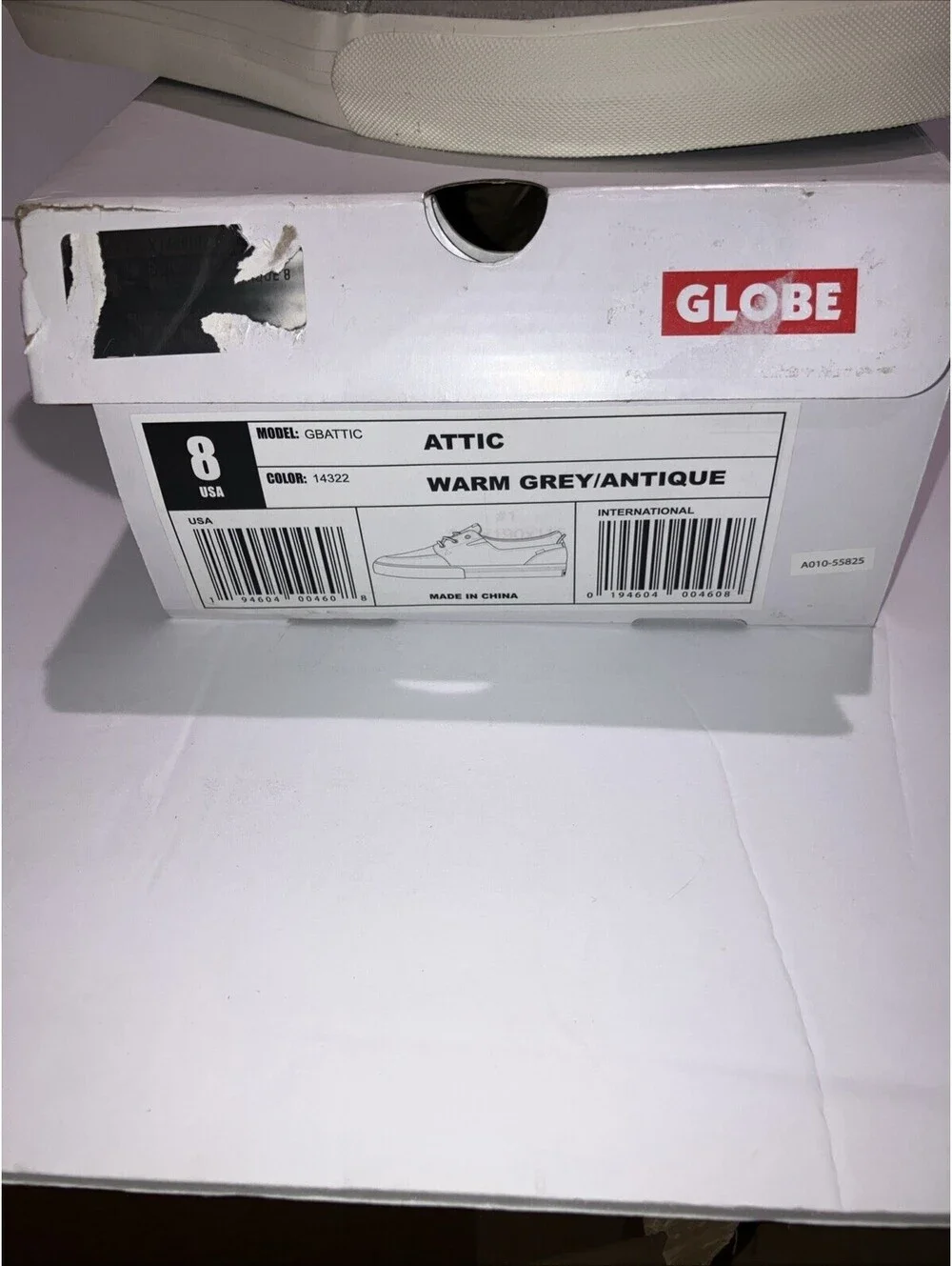 Globe Attic Skateboard Shoes  Warm Grey/ Antique Men’s Size 8 NEW
